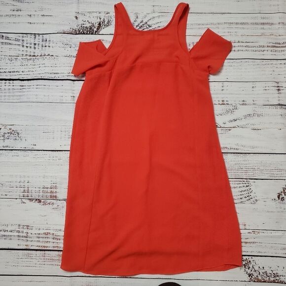 Silence & Noise Dress Cold Shoulder Short Shift Dress (Urban Outfitters) - Picture 6 of 10